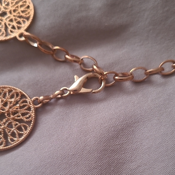 Elegant Gold coin style wrap belt - Picture 3 of 3